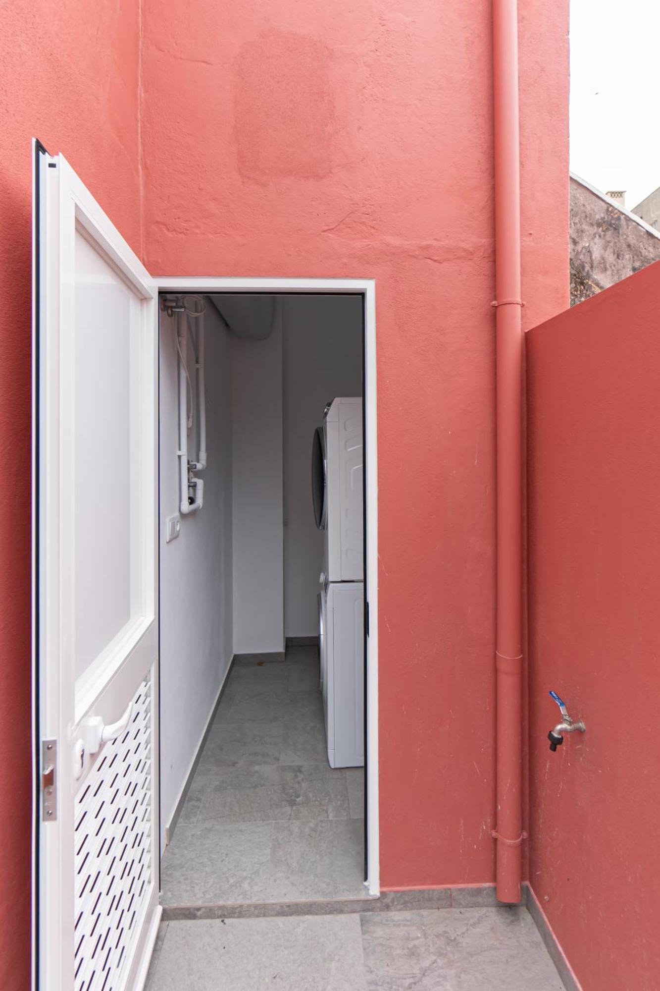 House Center - With Garage Casa vacanze *